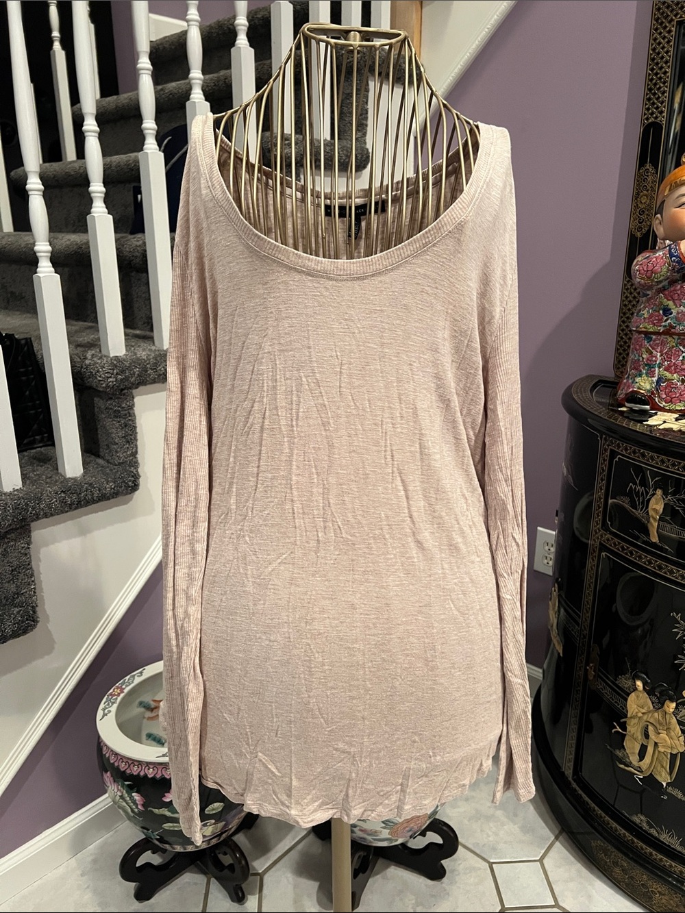 White House Black Market Cream Long Sleeve Scoop Neck Top
